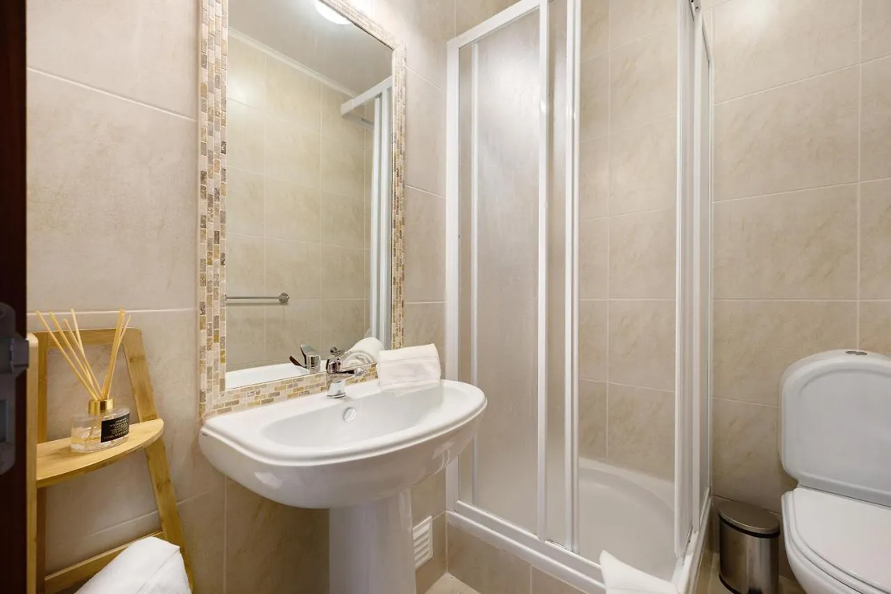 Devvine Beach And Golf Alvor Apartment
